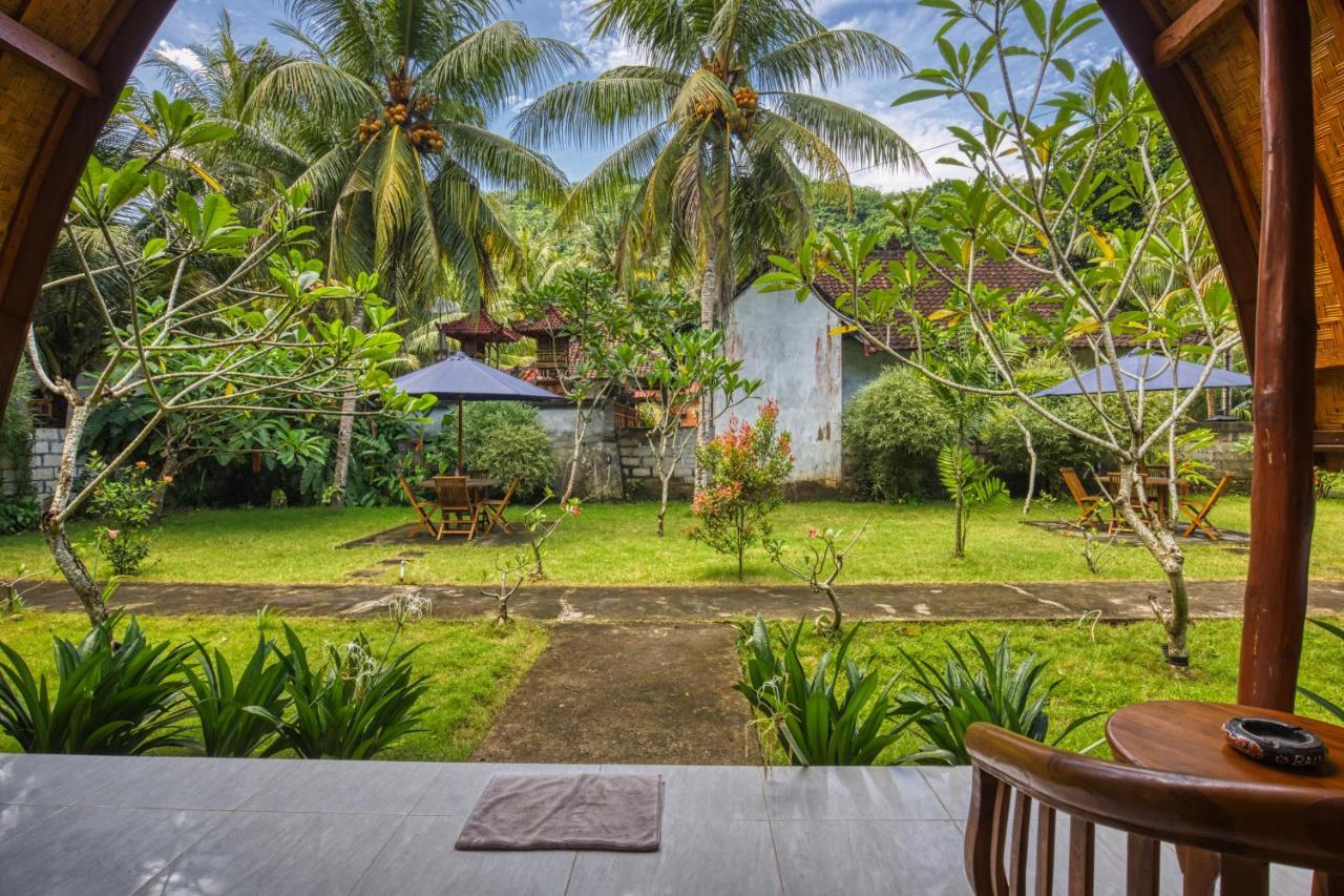 Maharga Bungalows Sakti Екстериор снимка