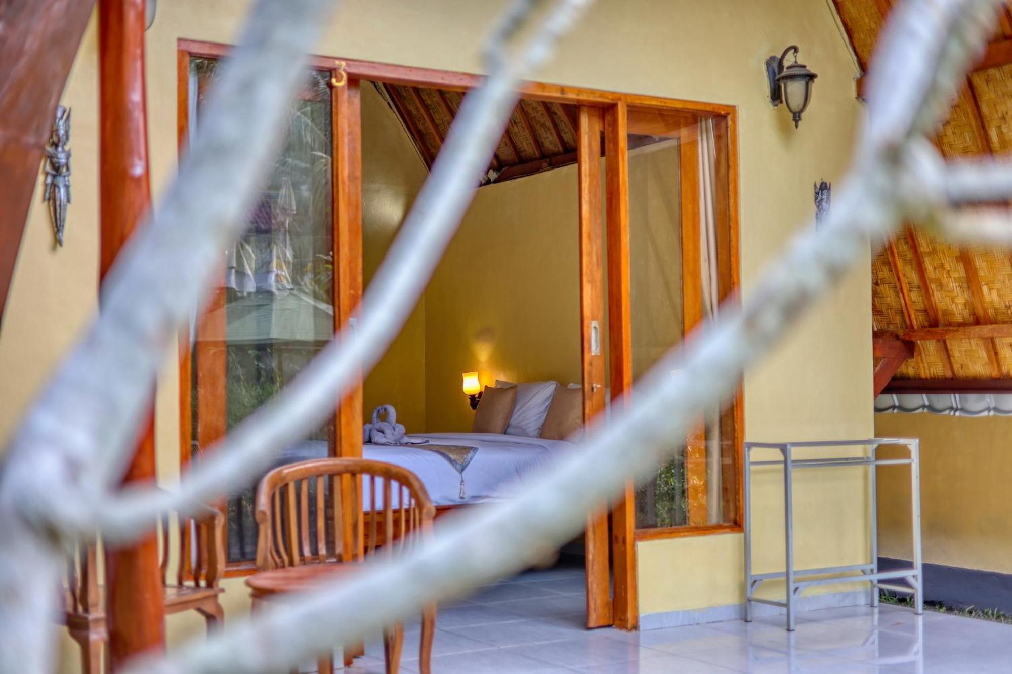 Maharga Bungalows Sakti Екстериор снимка