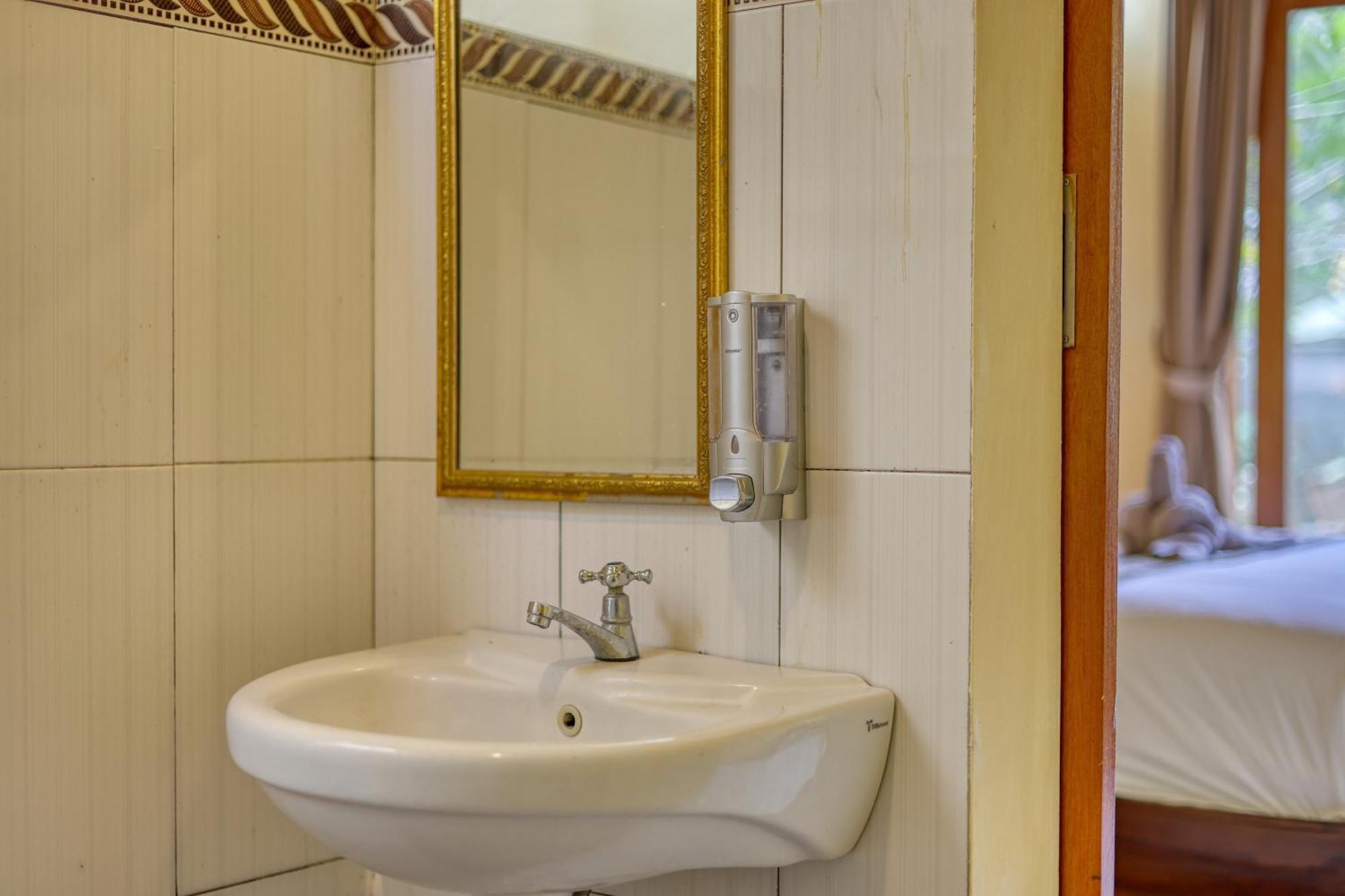 Maharga Bungalows Sakti Стая снимка